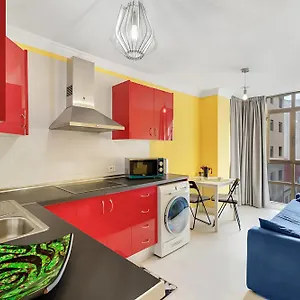 https://precioso-apartamento-en-el-centro-de-la-laguna-tenerife.in-canary-islands.com